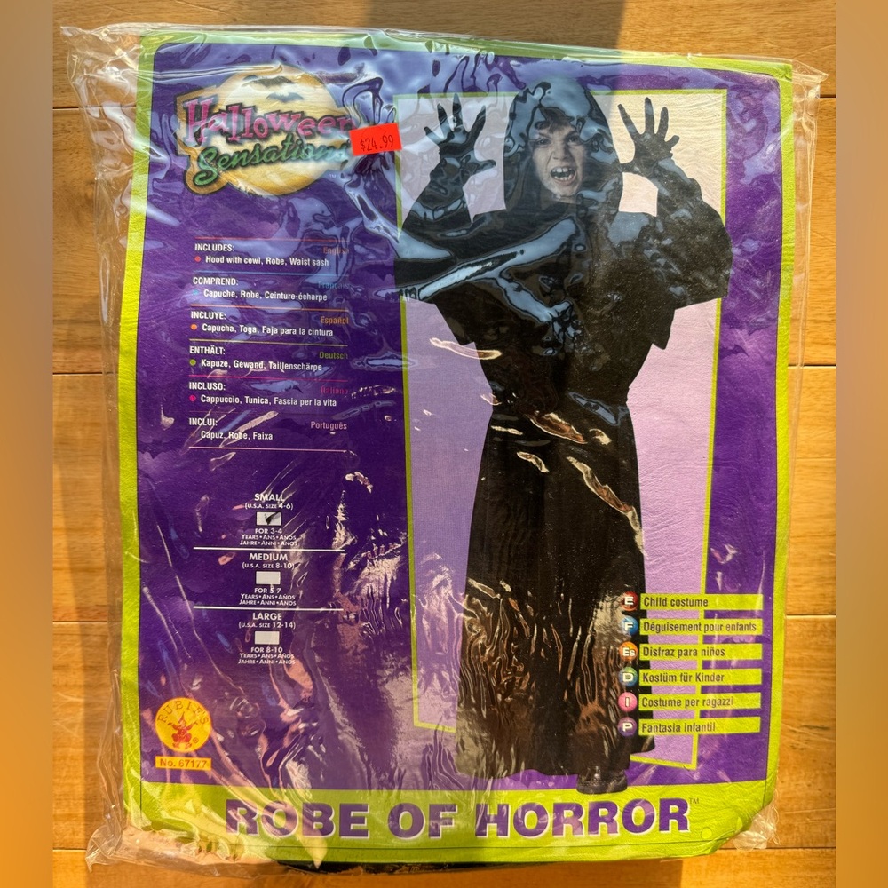 Robe of Horror size small (4-6) Halloween‎ costume